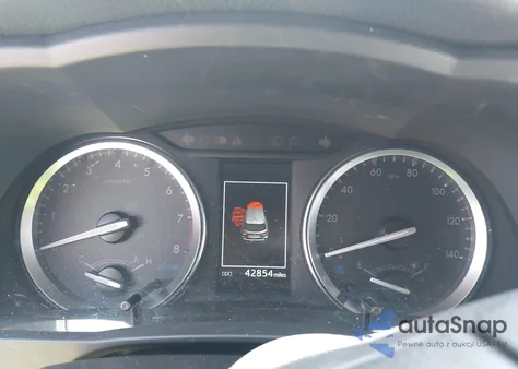 2019 Toyota Highlander Xle z USA, uszkodzony, nr VIN 5TDJZRFH9KS705634